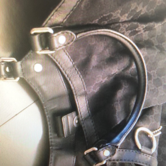 100 % authentic Gucci hobo bag/ no box or bag - Picture 2 of 5